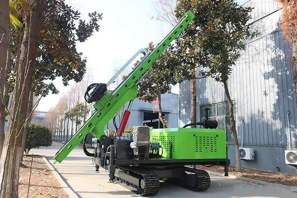 Key Advantages of Using a Solar Pile Driver
